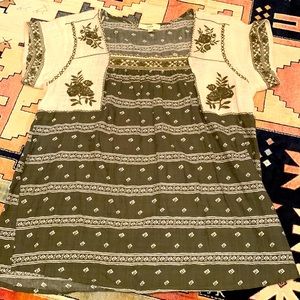 Entro embroidered shirt